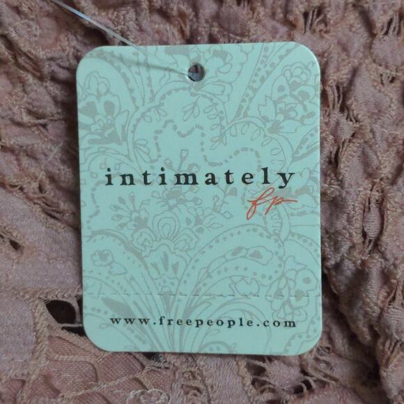 Free People Adella Slip Dress Mini Rose Lace Adjustable Ruffle Smocked M New - Picture 11 of 15